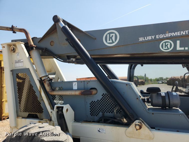 image for item MW9732 2005 Terex TH1048C  telehandler