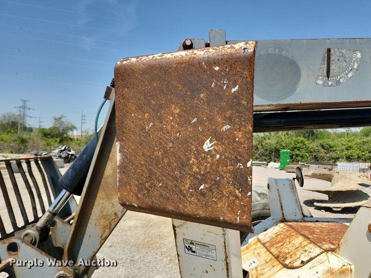 image for item MW9732 2005 Terex TH1048C  telehandler