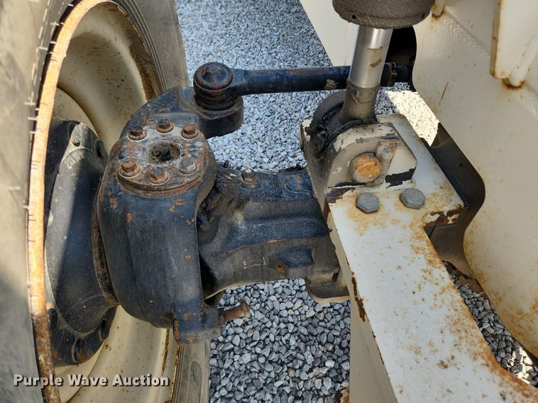 image for item MW9732 2005 Terex TH1048C  telehandler