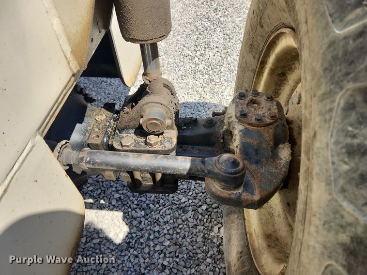 image for item MW9732 2005 Terex TH1048C  telehandler