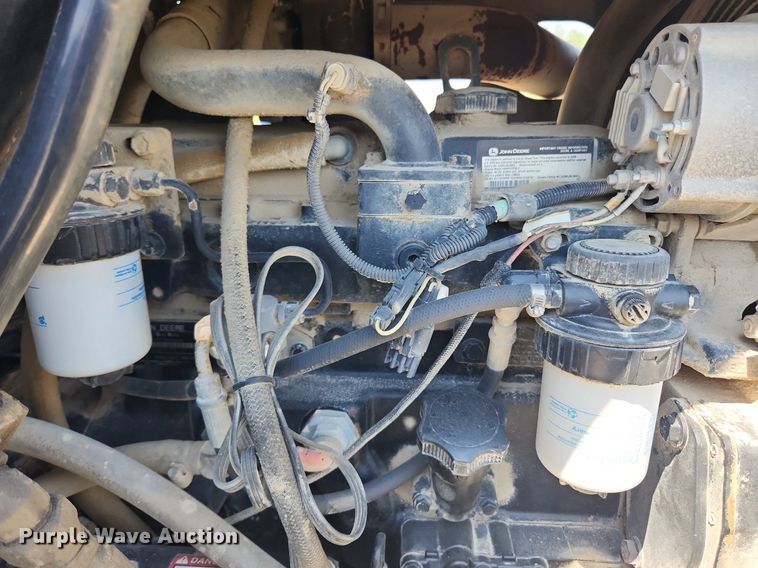 image for item MW9732 2005 Terex TH1048C  telehandler