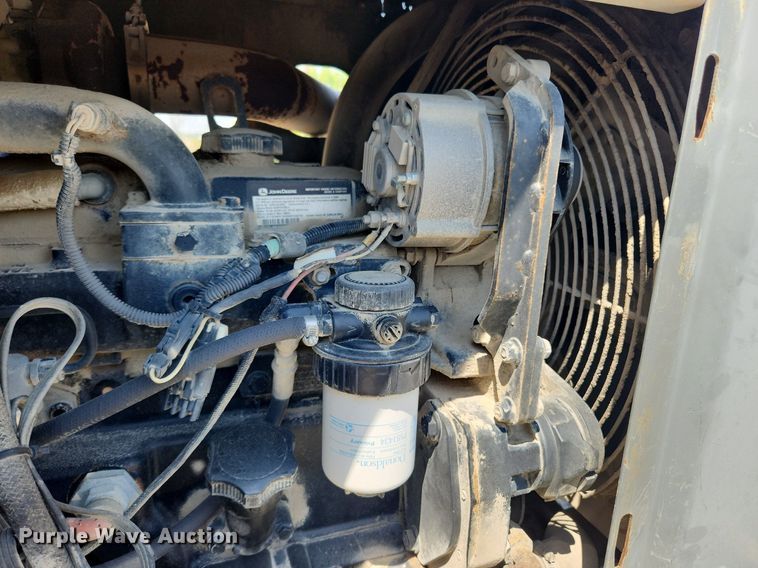 image for item MW9732 2005 Terex TH1048C  telehandler