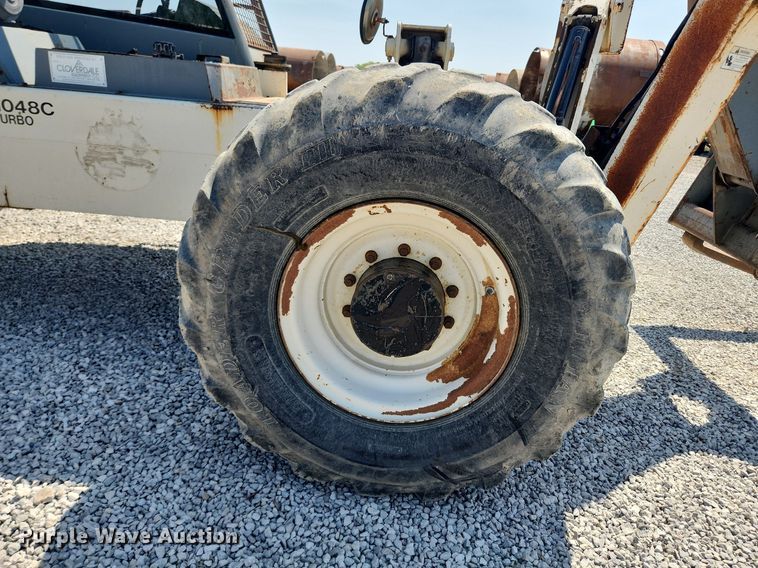 image for item MW9732 2005 Terex TH1048C  telehandler