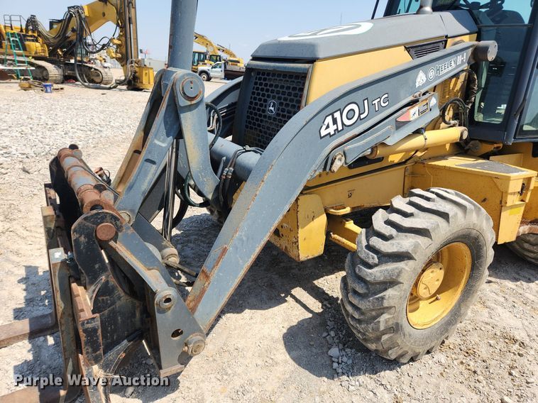 image for item MW9733 2007 John Deere 410J  backhoe