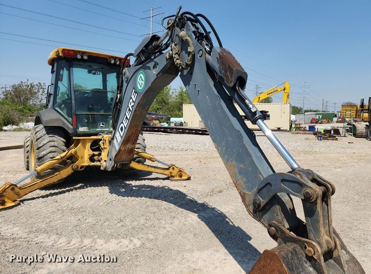image for item MW9733 2007 John Deere 410J  backhoe