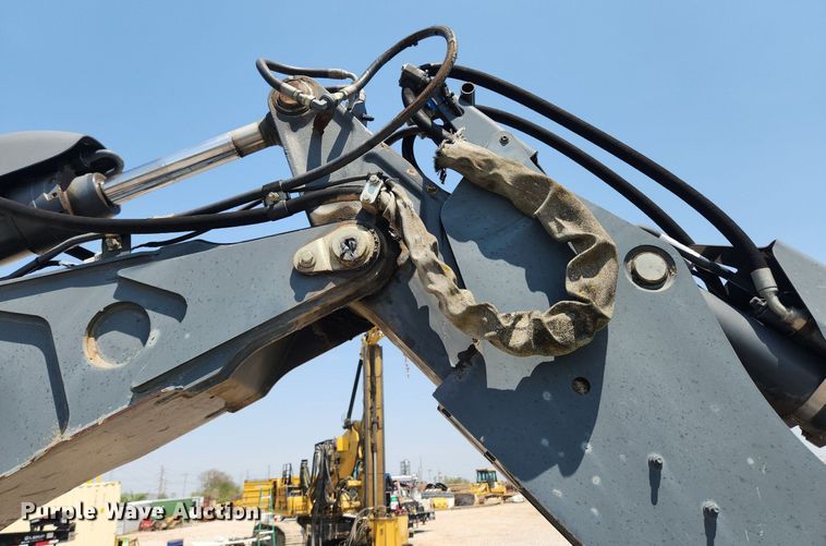 image for item MW9733 2007 John Deere 410J  backhoe