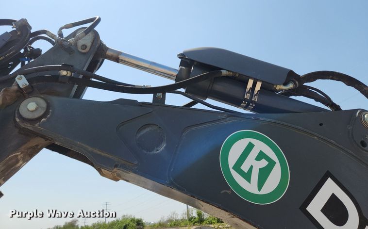 image for item MW9733 2007 John Deere 410J  backhoe