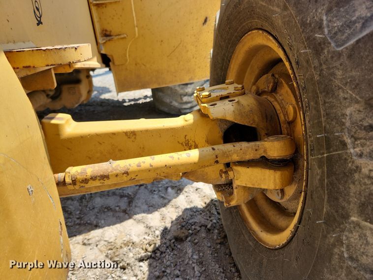 image for item MW9733 2007 John Deere 410J  backhoe