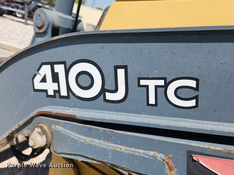 image for item MW9733 2007 John Deere 410J  backhoe