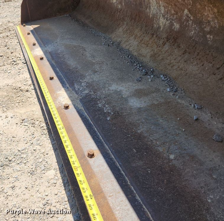 image for item MW9733 2007 John Deere 410J  backhoe