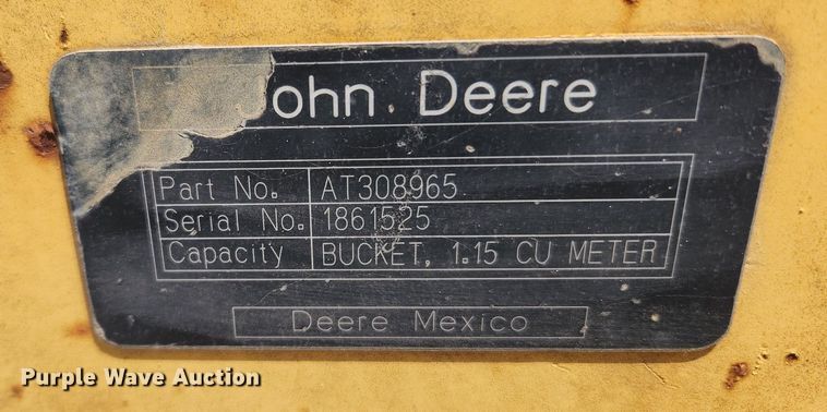 image for item MW9733 2007 John Deere 410J  backhoe
