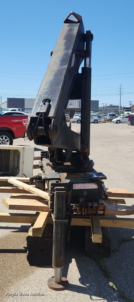 image for item MW9751 IMT 715  crane