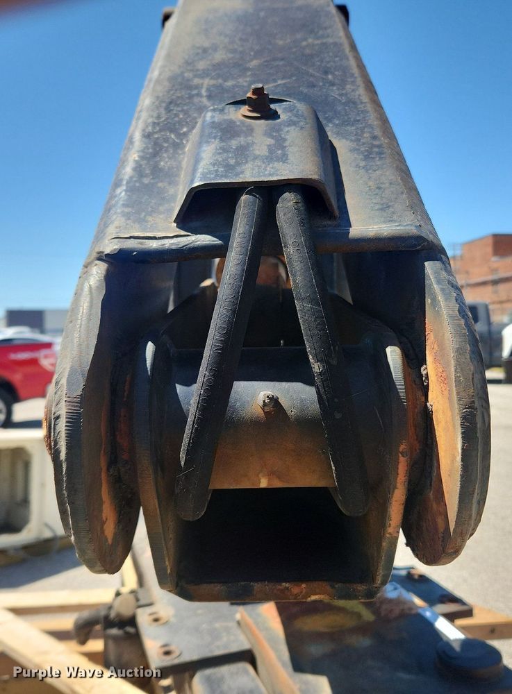 image for item MW9751 IMT 715  crane