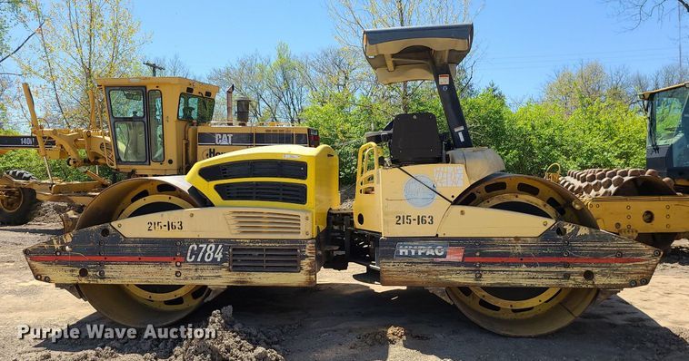 image for item MX9648 Hypac C784  double drum vibratory roller