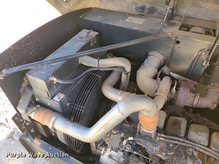 image for item MX9648 Hypac C784  double drum vibratory roller