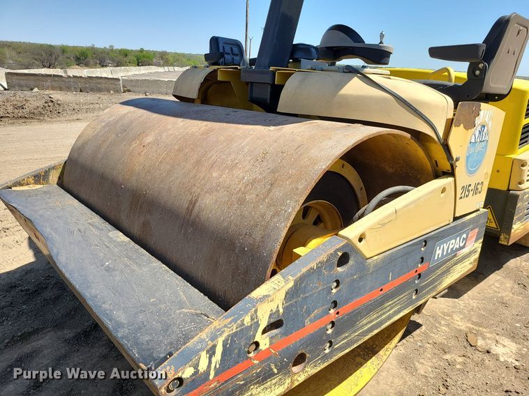 image for item MX9648 Hypac C784  double drum vibratory roller