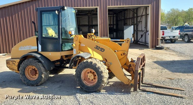 image for item MX9660 2003 Case 321D  wheel loader