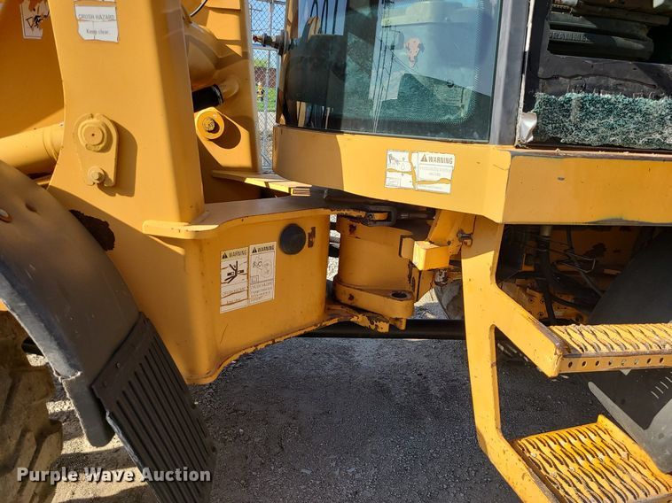 image for item MX9660 2003 Case 321D  wheel loader