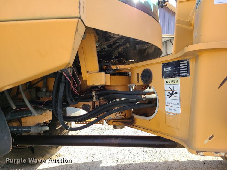 image for item MX9660 2003 Case 321D  wheel loader