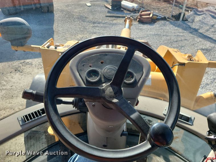 image for item MX9660 2003 Case 321D  wheel loader