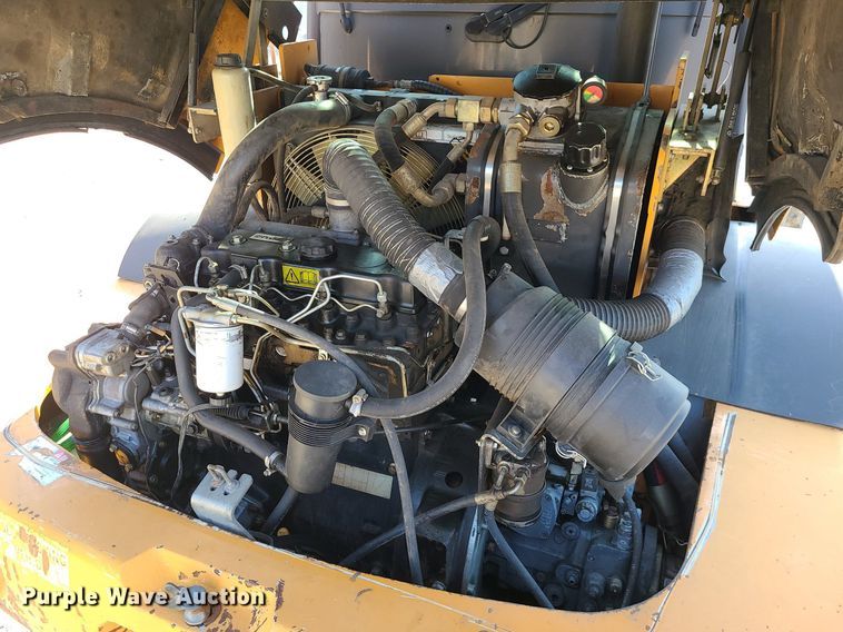 image for item MX9660 2003 Case 321D  wheel loader