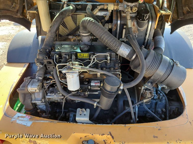 image for item MX9660 2003 Case 321D  wheel loader