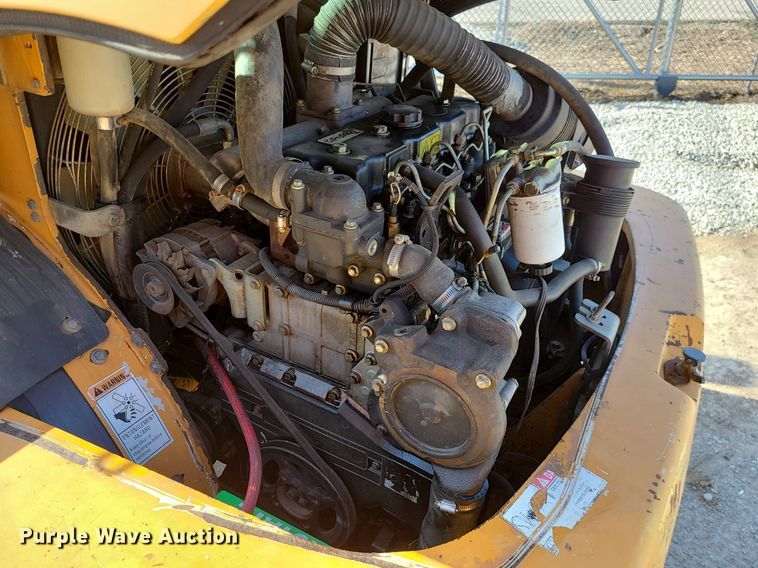 image for item MX9660 2003 Case 321D  wheel loader