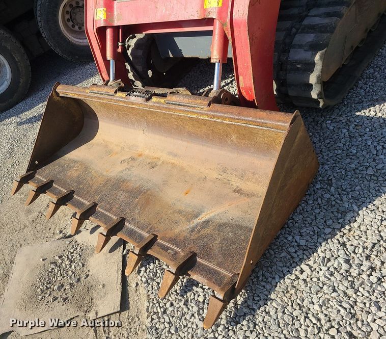 image for item MX9661 2013 Takeuchi TL12  tracked skid steer loader