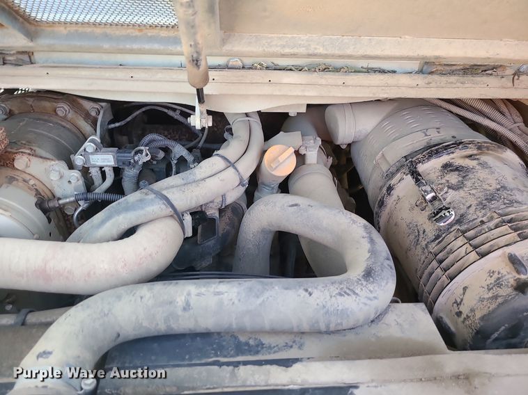 image for item MX9661 2013 Takeuchi TL12  tracked skid steer loader