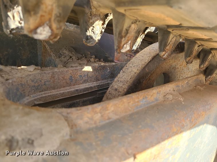 image for item MX9661 2013 Takeuchi TL12  tracked skid steer loader