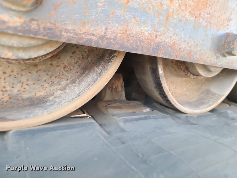 image for item MX9661 2013 Takeuchi TL12  tracked skid steer loader