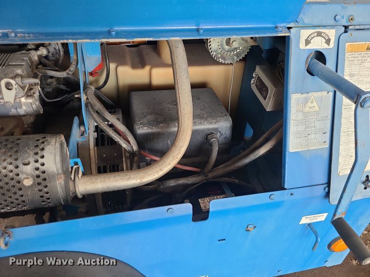 image for item MX9664 2004 Genie TML-4000N  light plant