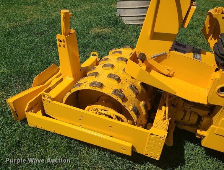 image for item MX9668 2006 Rammax P35K2B  single drum vibratory roller