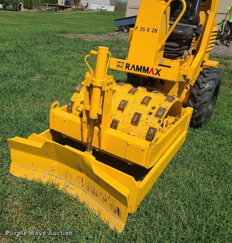 image for item MX9668 2006 Rammax P35K2B  single drum vibratory roller