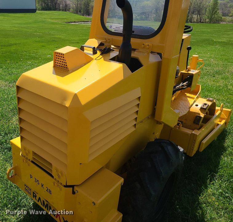 image for item MX9668 2006 Rammax P35K2B  single drum vibratory roller