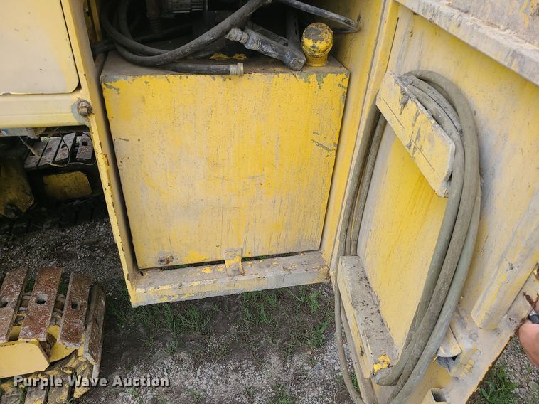 image for item MX9693 Puckett SF890  curb machine