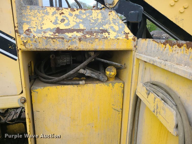 image for item MX9693 Puckett SF890  curb machine