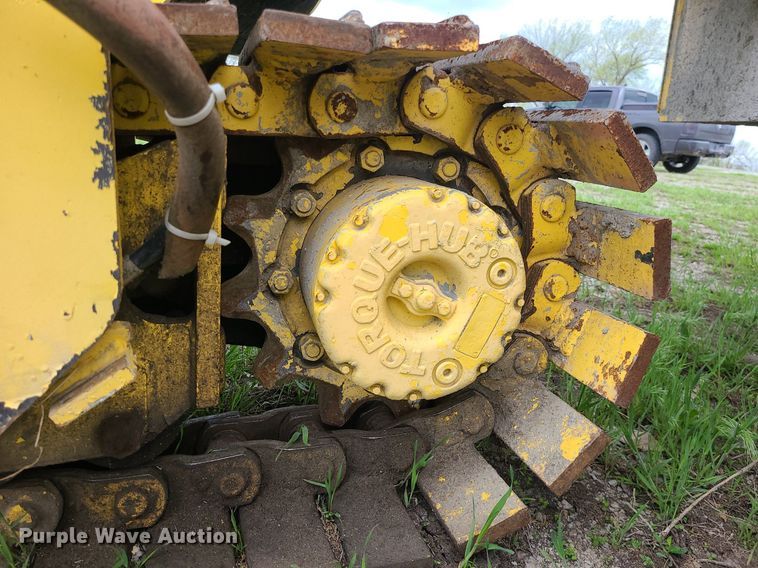 image for item MX9693 Puckett SF890  curb machine