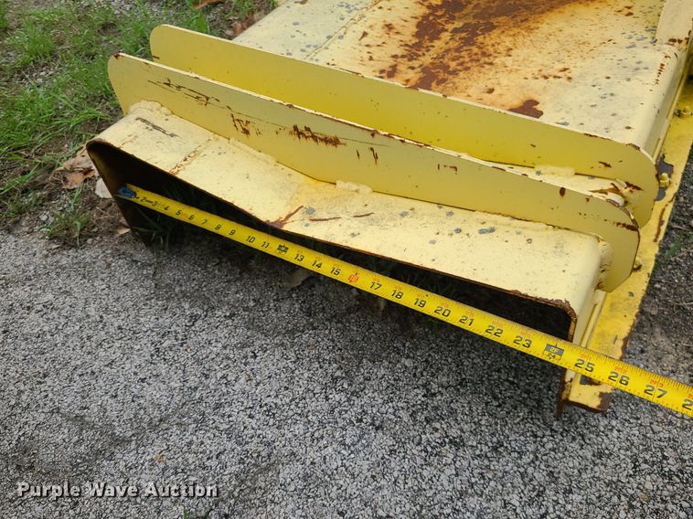 image for item MX9693 Puckett SF890  curb machine