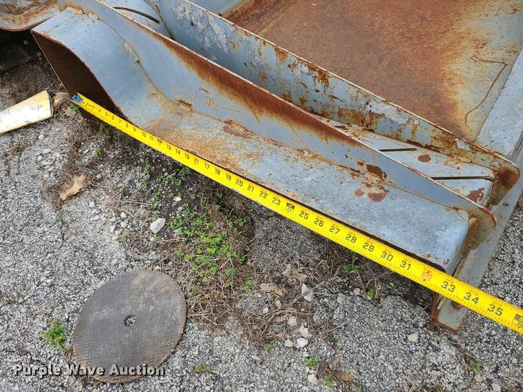 image for item MX9693 Puckett SF890  curb machine