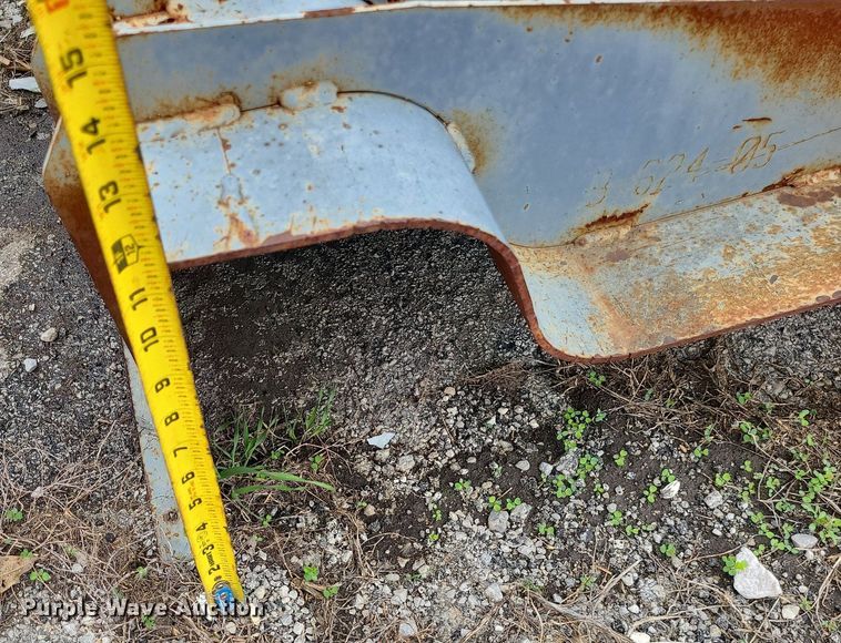 image for item MX9693 Puckett SF890  curb machine