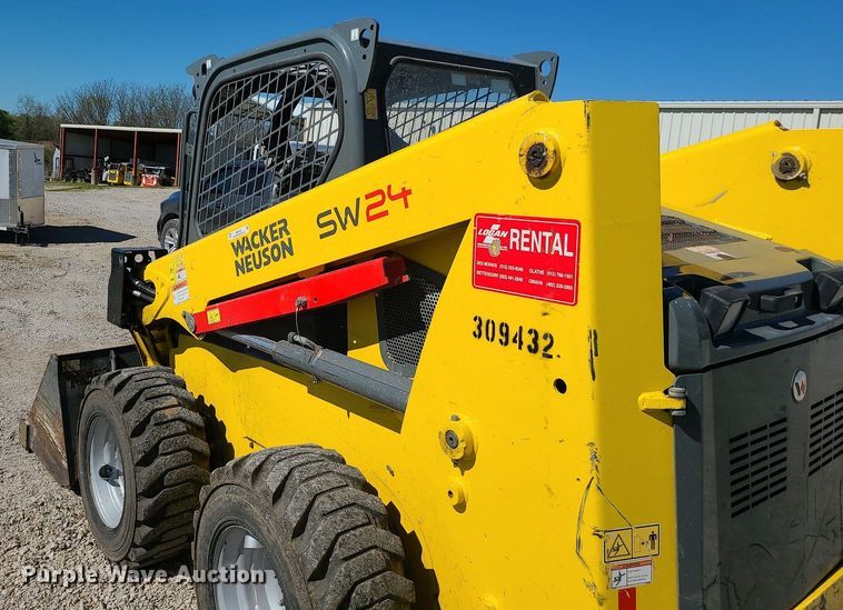 image for item MX9726 Wacker Neuson SW24  skid steer loader