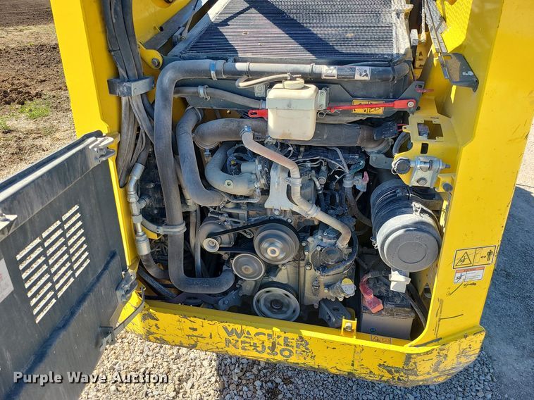image for item MX9726 Wacker Neuson SW24  skid steer loader
