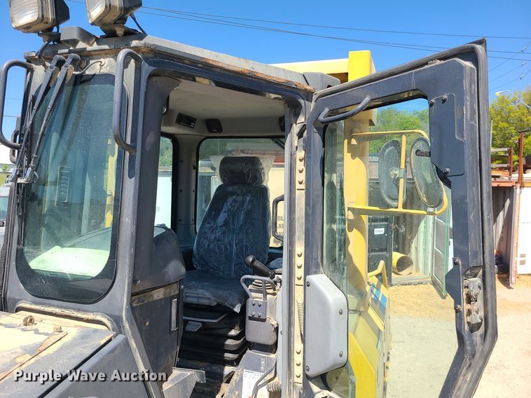 image for item MX9734 2012 Komatsu D61EX-15E0  dozer