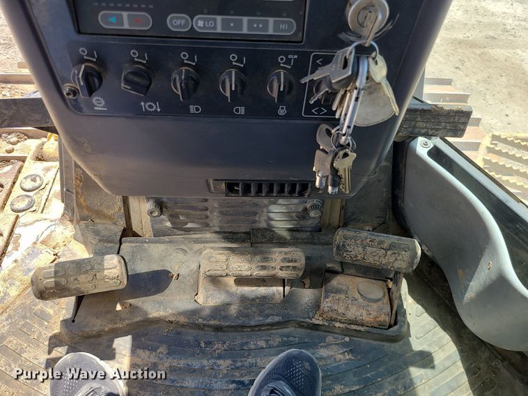 image for item MX9734 2012 Komatsu D61EX-15E0  dozer