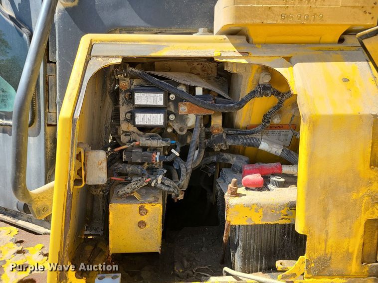image for item MX9734 2012 Komatsu D61EX-15E0  dozer