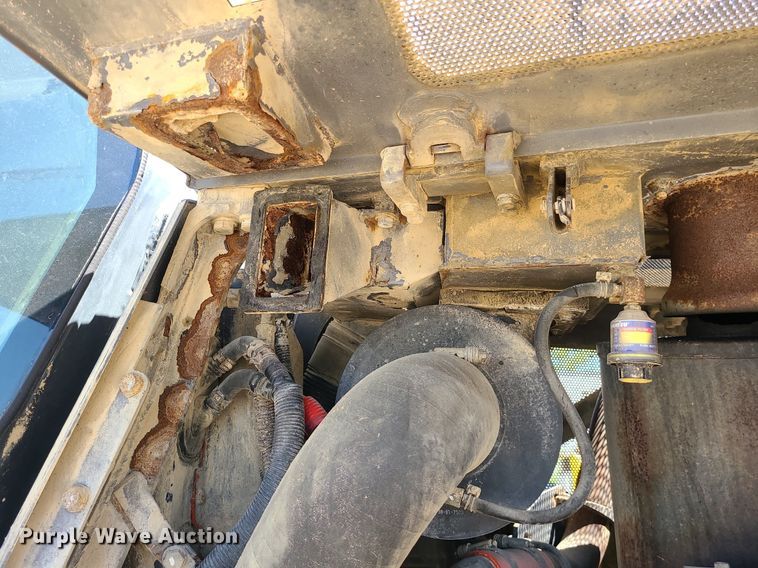 image for item MX9734 2012 Komatsu D61EX-15E0  dozer