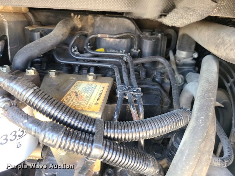 image for item MX9735 2006 Komatsu PC35MR-2  mini excavator