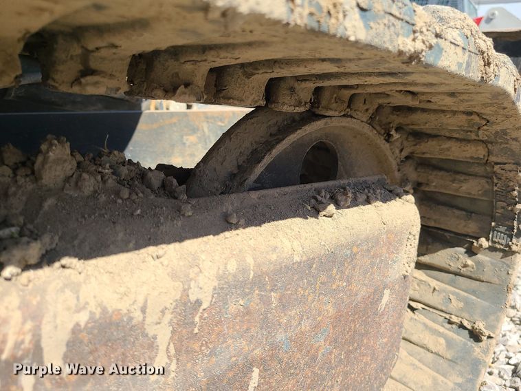 image for item MX9735 2006 Komatsu PC35MR-2  mini excavator