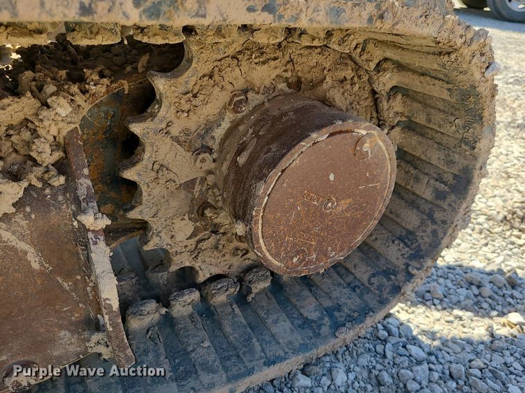 image for item MX9735 2006 Komatsu PC35MR-2  mini excavator